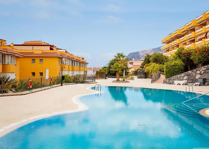 Island Serenity - La Arena *